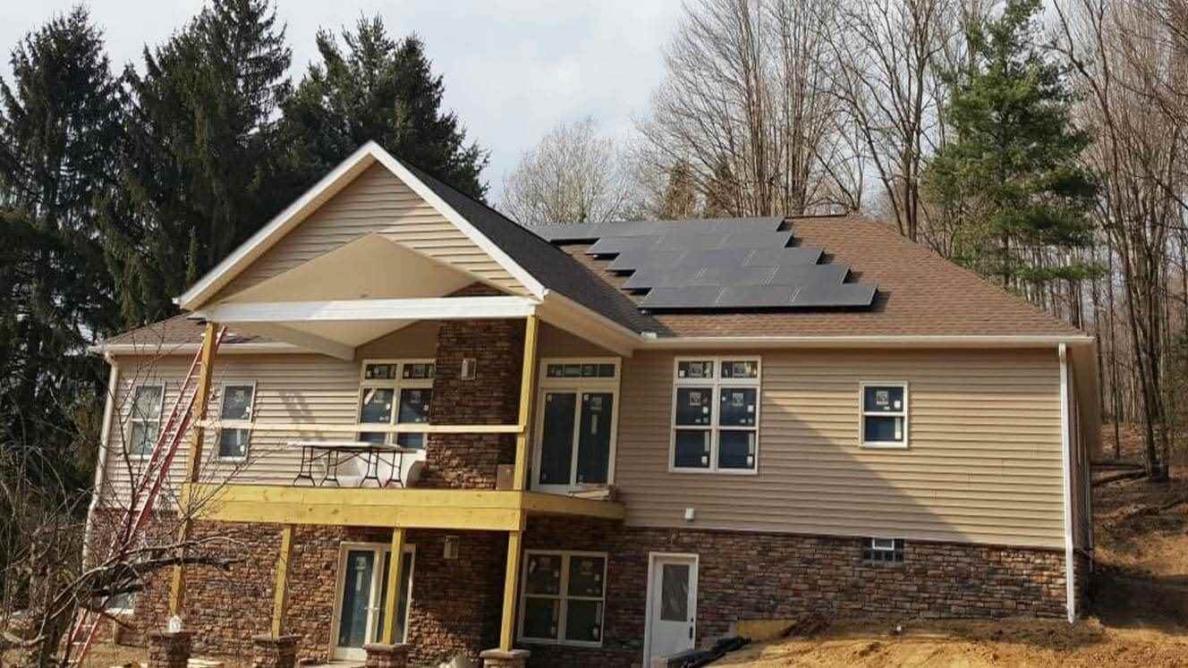 Solar panels Roof mounted  in Minerva | Ohio | Yellowlite