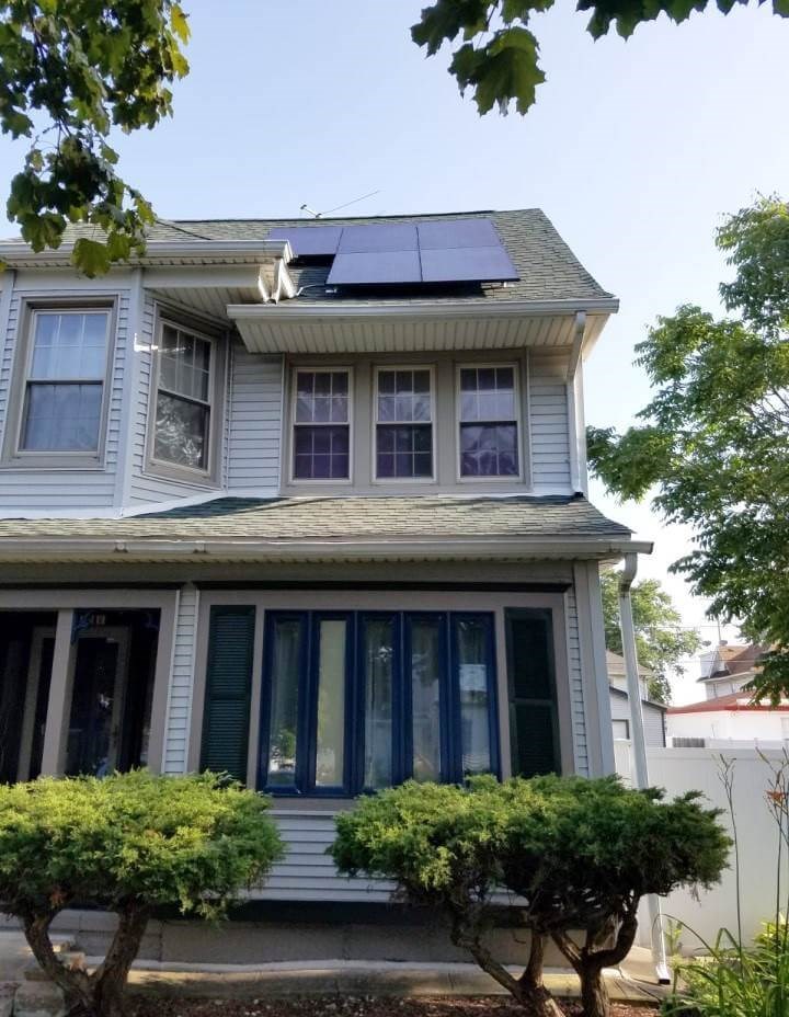 Roof mounted solar panels | Chicago | Illinois | Yellowlite