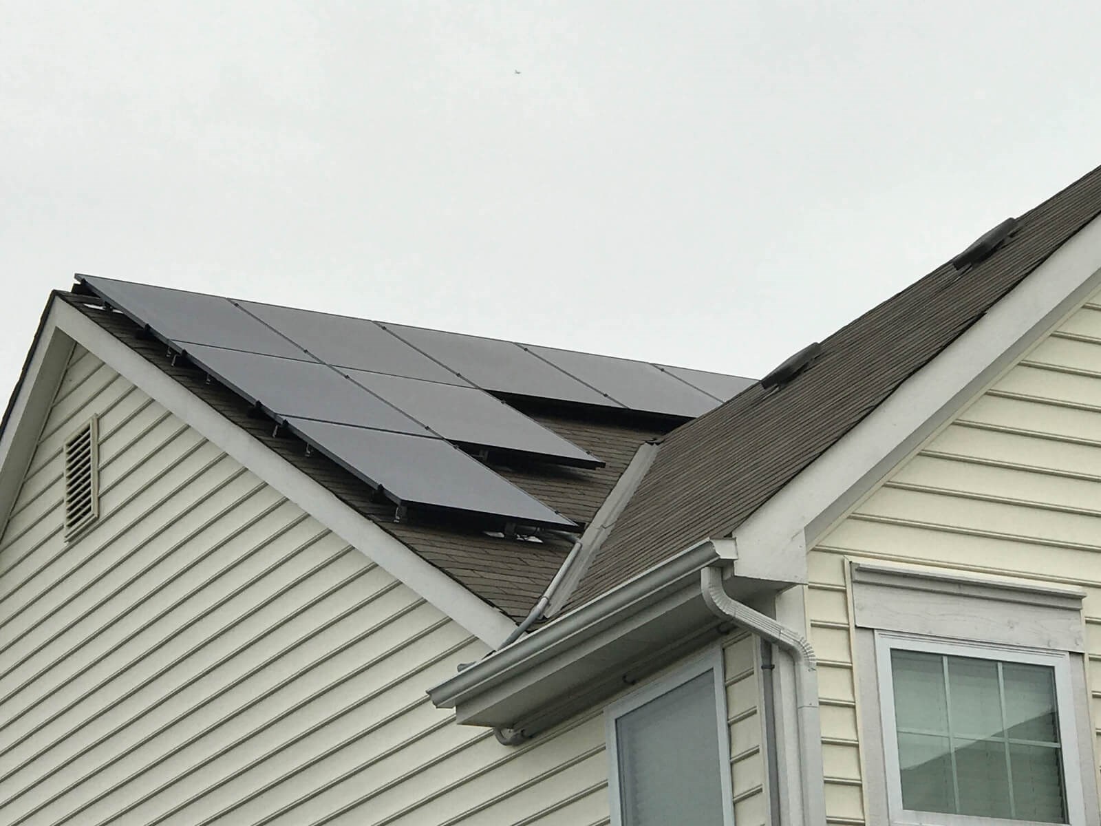 Solar Panels Rooftop Array | Plain City | Ohio | Yellowlite