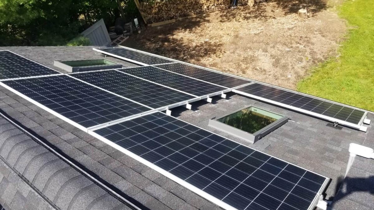 Pros and Cons of Residential Solar Panels YellowLite