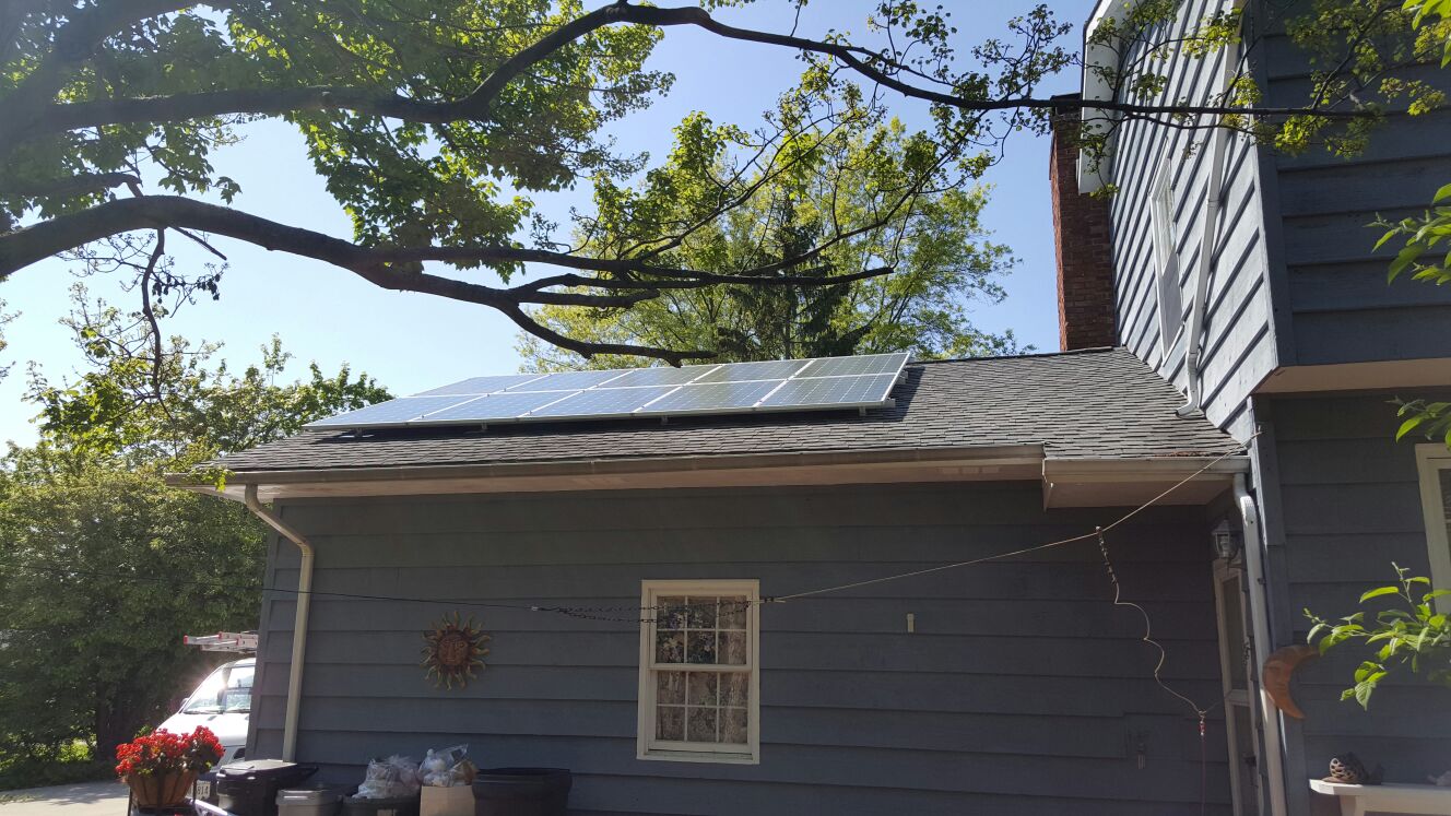 Pepper Pike, OH Man Loves His Solar Array