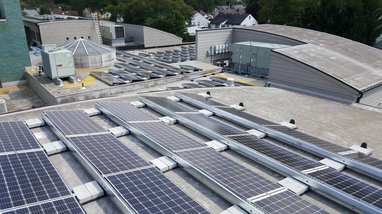 Solar Panels Roof mounted | Rocky River | Solar Ohio | Yellowlite 