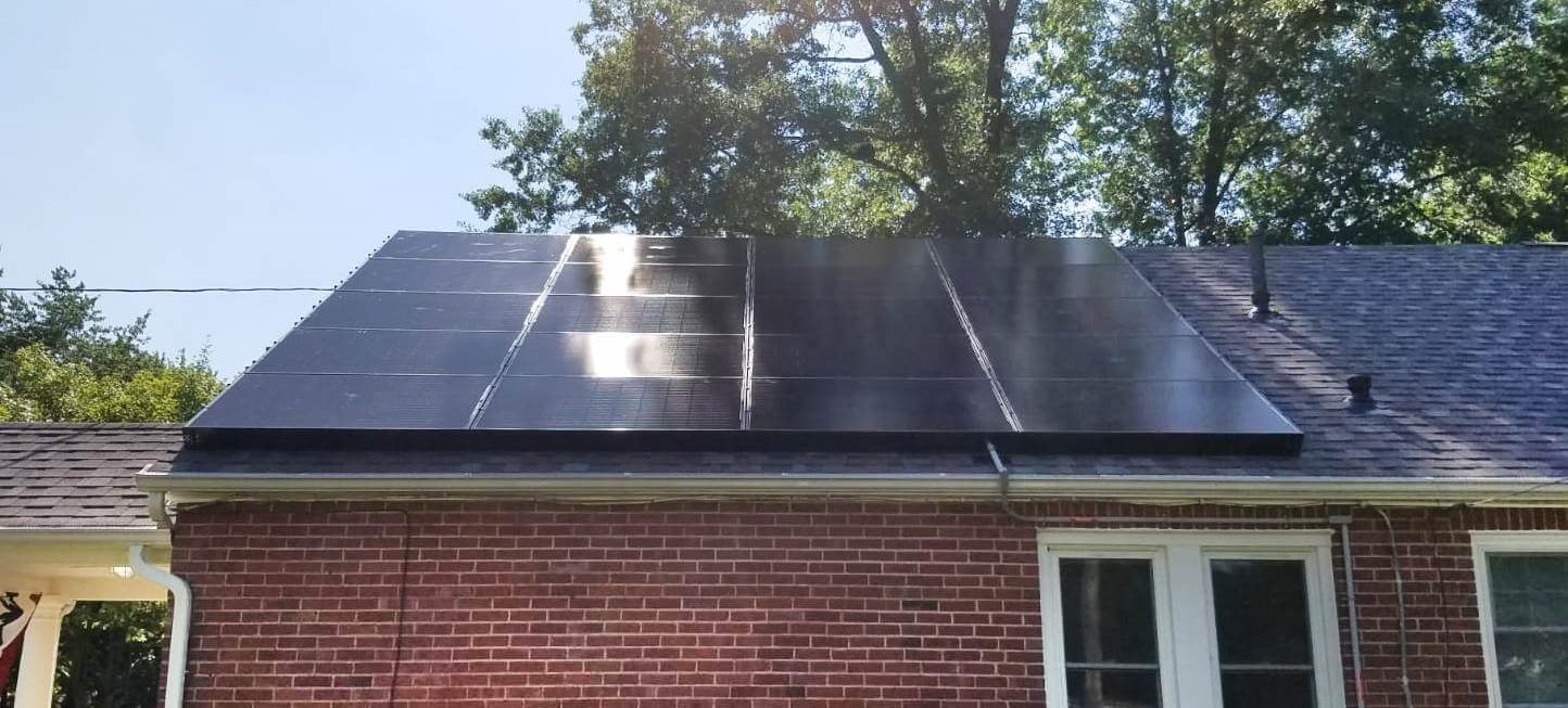 Yellowlite | Roof mounted solar panels | Stow - Ohio 